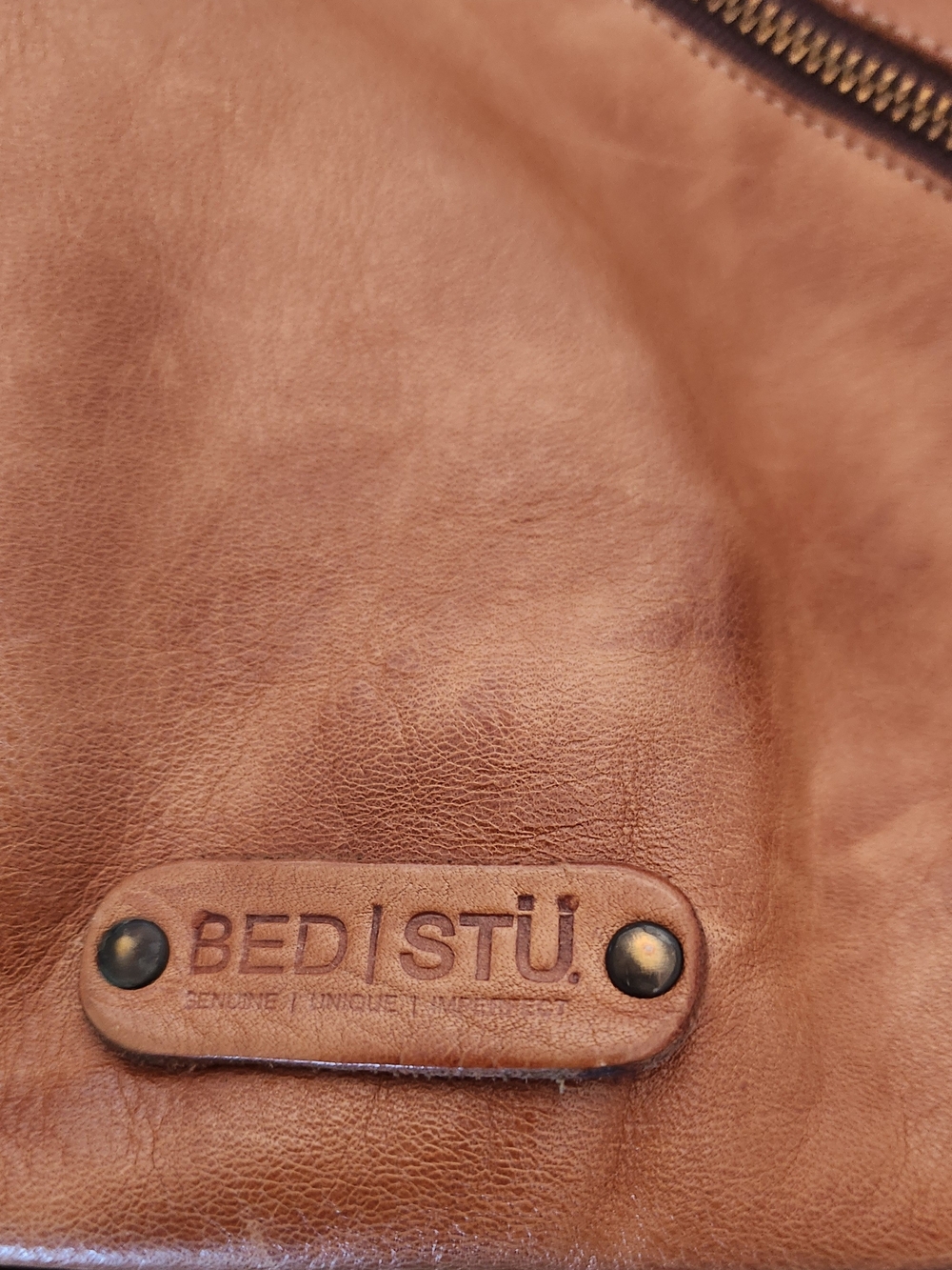 Authentic Bed Stu "Howie" Convertible Leather Backpack – Tan Rustic - Picture 9 of 10